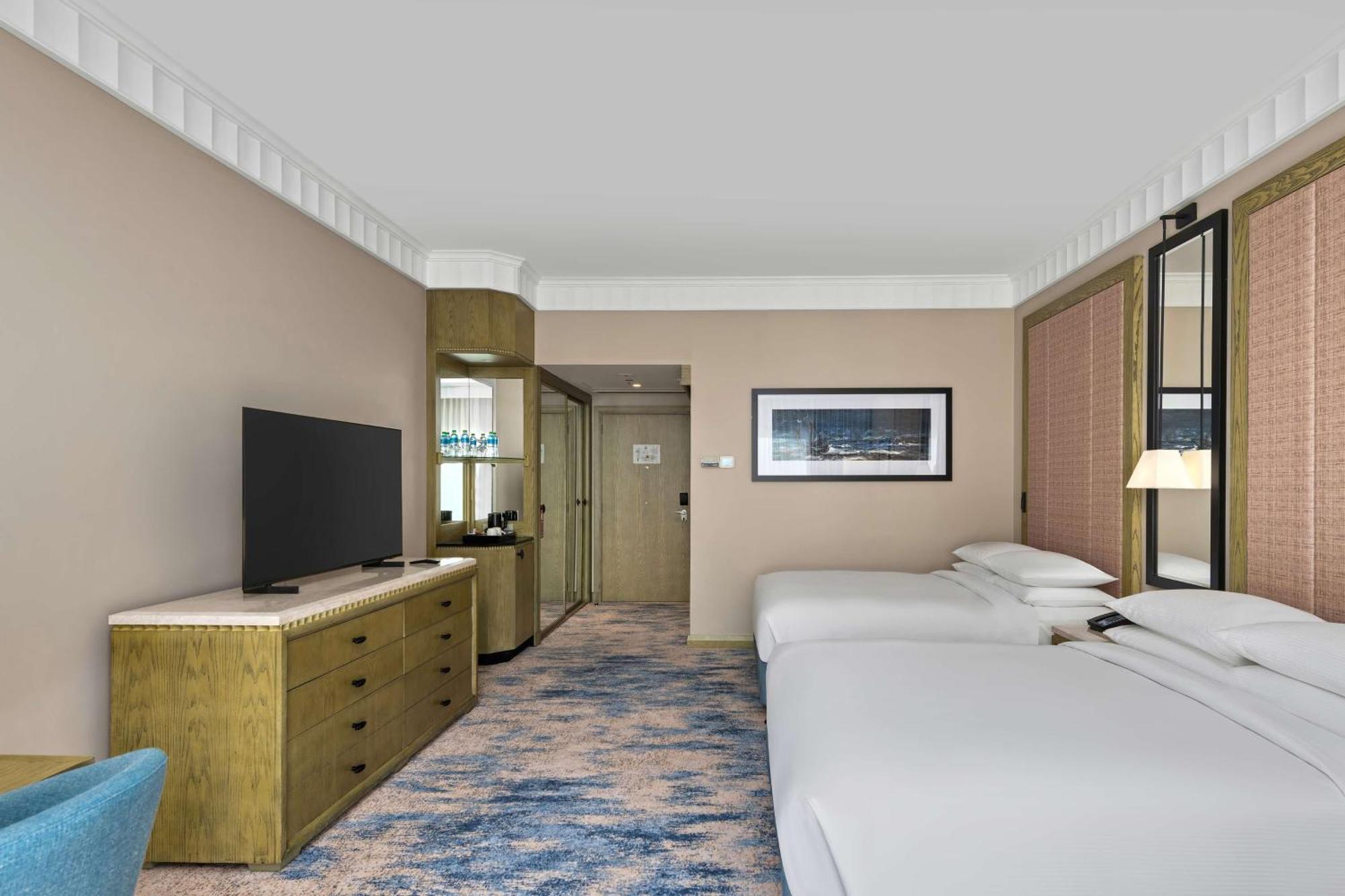 Hilton 5*