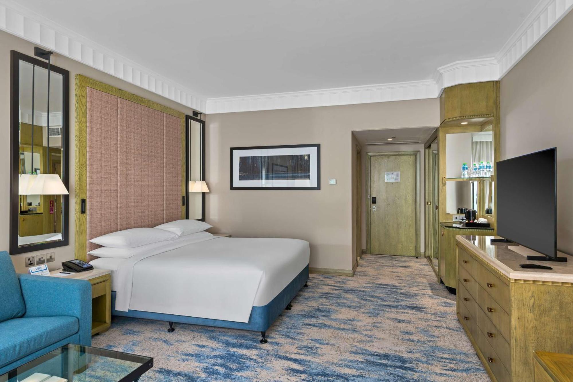 Hilton 5*